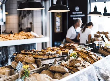 Empleo, desarrollo económico y apoyo al comercio 